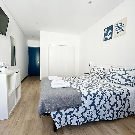 Dml Guest house